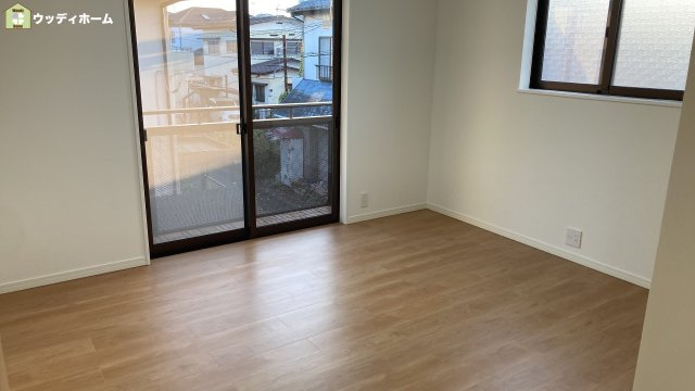 川口市長蔵3丁目　中古一戸建ての洋室