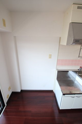 【その他】 | シャトレSI原寺 | 冷蔵庫スペース