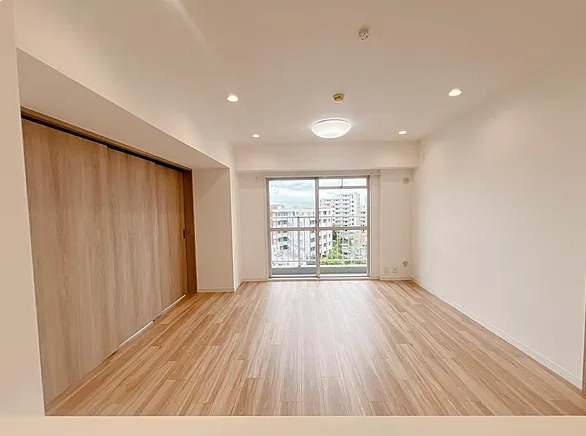 キャッスル多摩川の居間・リビング