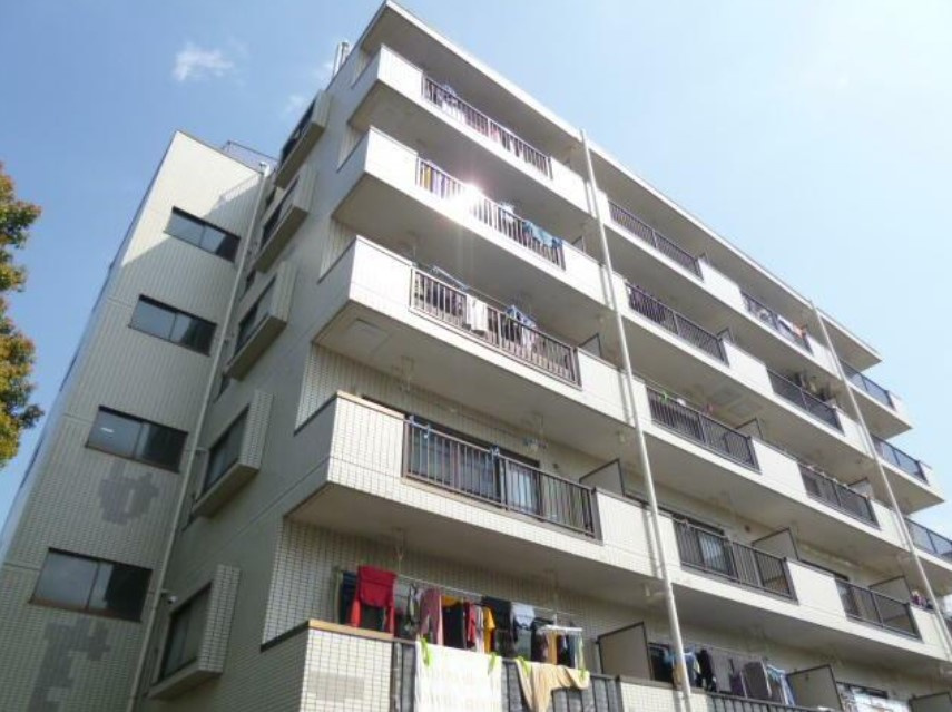 ドエルアクシオンの外観