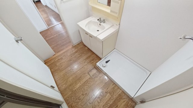 パークタウン五領第6団地5階の内装|西側洗面室