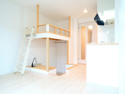 【洋室】 | ルネス上牧