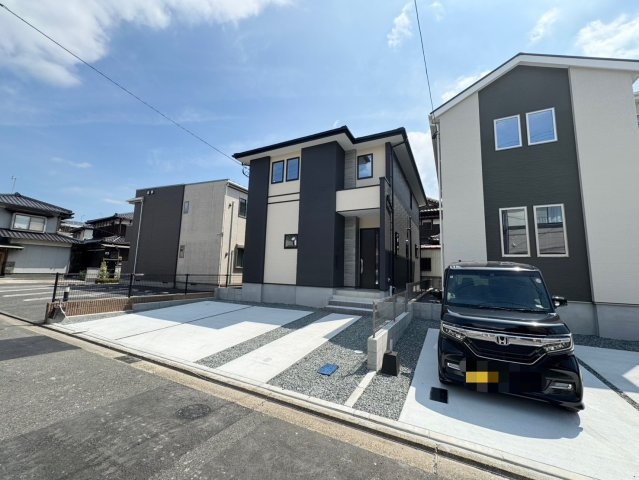 ーFor.M Iーフォルムー小倉南区北方３丁目3期　【小倉南区　新築戸建て】の駐車場|閑静な住宅街で、車の通りも少なく、お子様も安心して遊べます。　【小倉南区　新築戸建て】