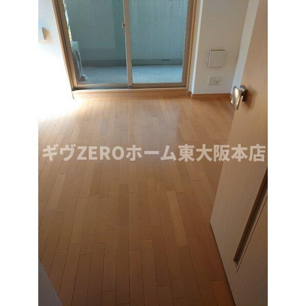 エステムプラザ大阪セントラルシティの居間・リビング