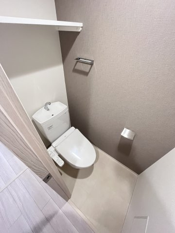 大阪市都島区東野田町４丁目の賃貸マンションのトイレ