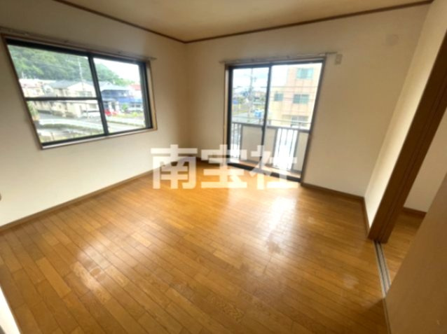 【居間・リビング】