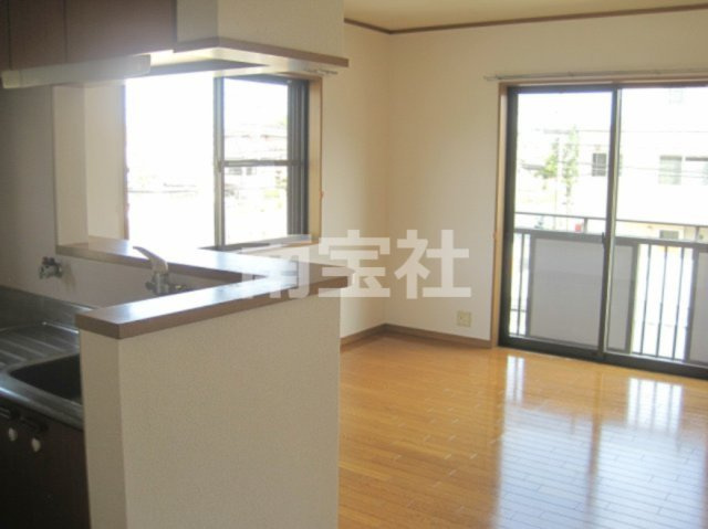 【居間・リビング】