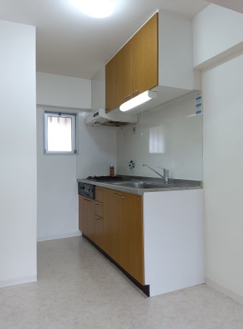 岡本センチュリーマンションのキッチン