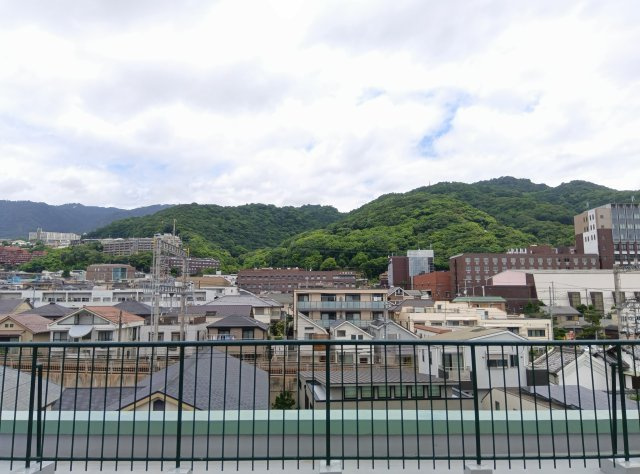 岡本センチュリーマンションの展望