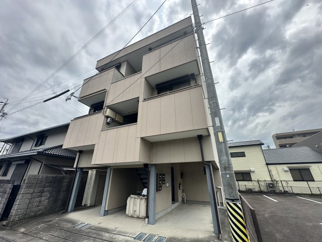グレイス梅坪の外観