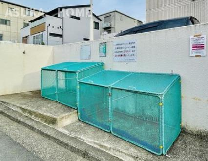 ピュアハイツ南万騎が原のその他共用部分|ゴミ置き場です