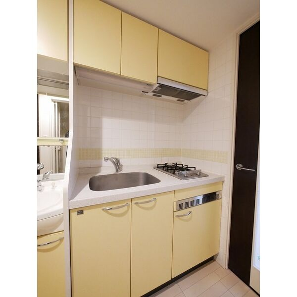 プレサンス大須観音駅前サクシードのキッチン