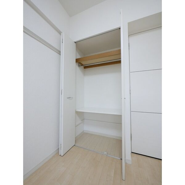 プレサンス大須観音駅前サクシードの収納