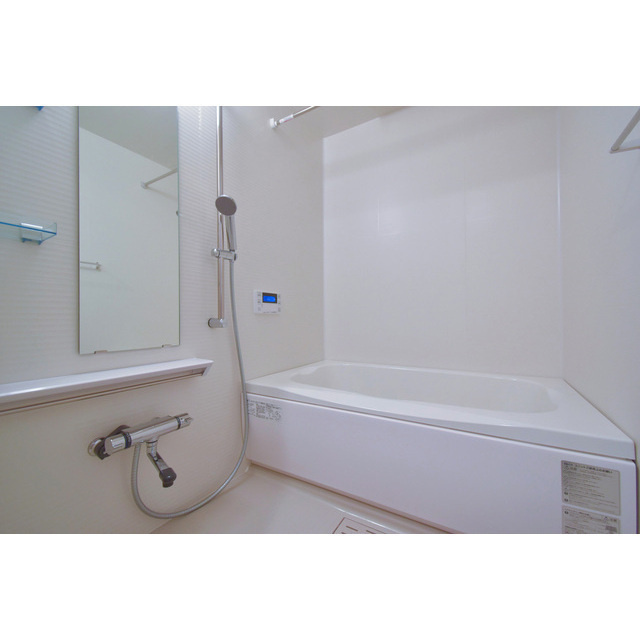 TOPAZ江坂の浴室