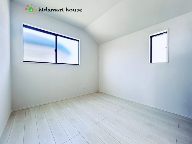 見沼区大和田町　新築戸建　TIARA01の洋室