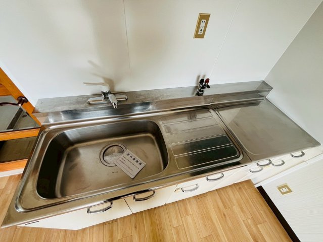 シャトラン藤江のキッチン