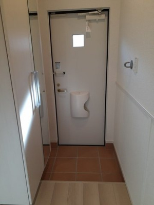 【玄関】 | ルミネスⅢ | 玄関です