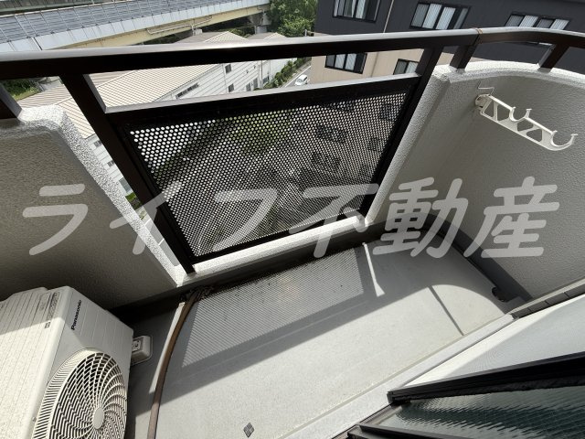 ファースト・ネットのバルコニー|バルコニー付きです