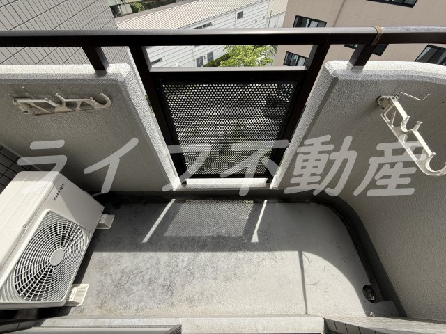 ファースト・ネットのバルコニー|陽当たり良好なバルコニーです