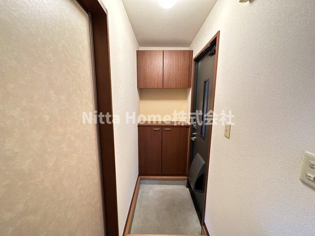 ディアコートＥの玄関|シューズボックス付き★