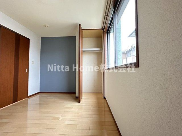 ディアコートＥの収納|洋室についている収納です!(^^)!