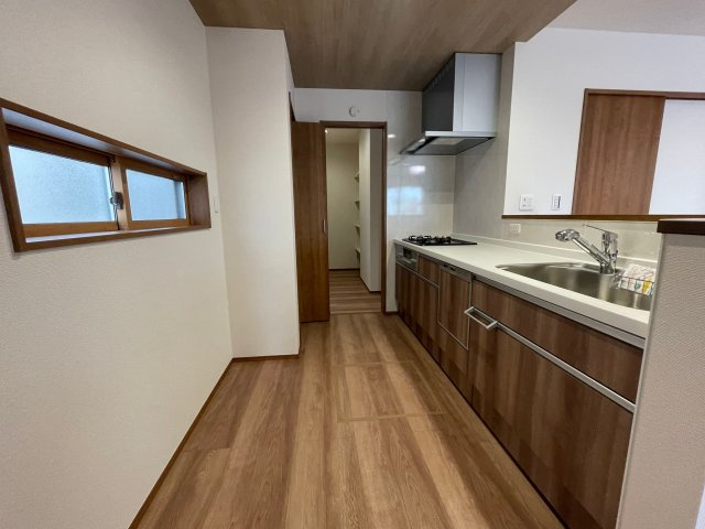 【キッチン】 | 熊谷市上之第8期　ワイウッドコート　新築戸建　全8区画　3号棟
