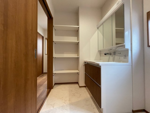 【脱衣所】 | 熊谷市上之第8期　ワイウッドコート　新築戸建　全8区画　3号棟