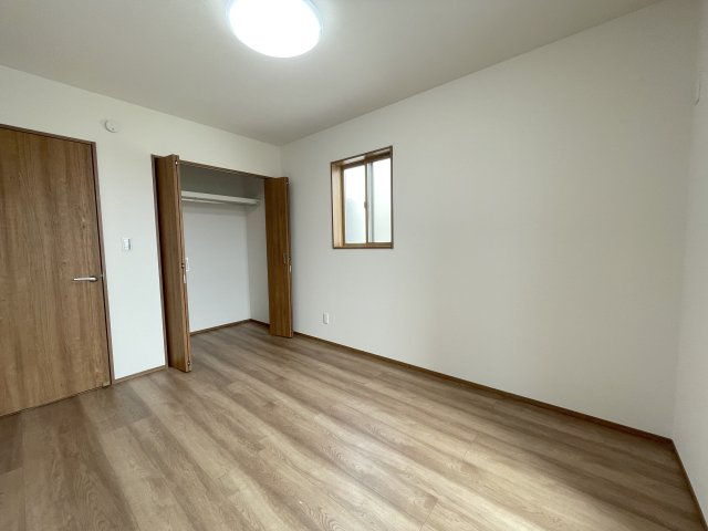 【寝室】 | 熊谷市上之第8期　ワイウッドコート　新築戸建　全8区画　3号棟