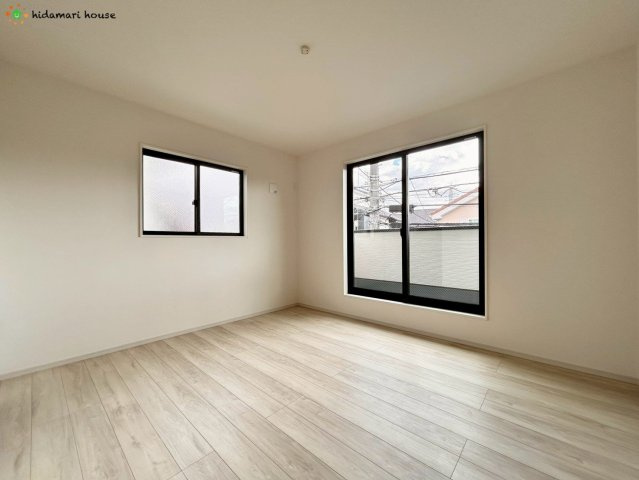 見沼区蓮沼8期　新築戸建　ずっとプラス01の寝室|２階　主寝室　9帖