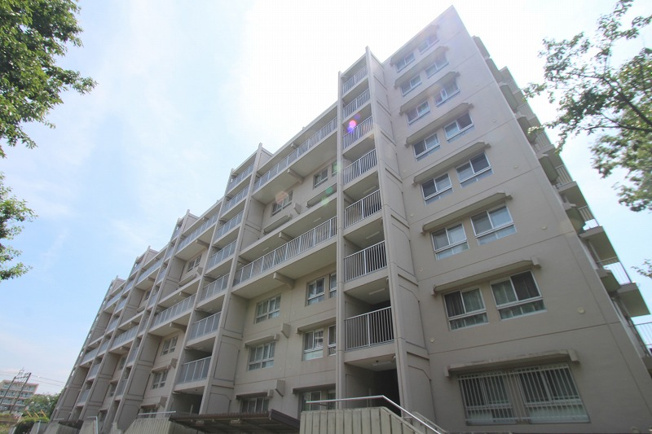 【外観】 | 志木ニュータウン東の森壱番街9号棟　(志木本店) | 「柳瀬川」駅より徒歩5分の好立地で通勤通学に便利な住環境です。