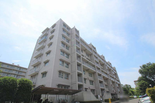 【外観】 | 志木ニュータウン東の森壱番街9号棟　(志木本店) | ペットと一緒に暮らせるマンションです。