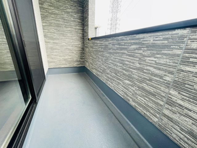 【バルコニー】 | 熊谷市上之第8期　ワイウッドコート　新築戸建　全8区画　4号棟