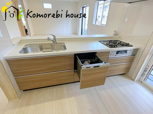 北本市本宿6丁目　3期　新築一戸建て　ブルーミングガーデン　01のキッチン|きれいなキッチンです