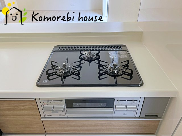 北本市本宿6丁目　3期　新築一戸建て　ブルーミングガーデン　01のキッチン|キッチンでお料理をお楽しみください