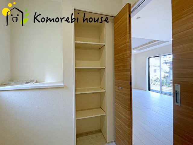 北本市本宿6丁目　3期　新築一戸建て　ブルーミングガーデン　01の収納|こまごまとしたものを収納できそうですね