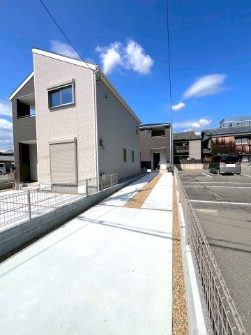 ◆長期優良住宅◆並列駐車２台◆ウォークインクローゼット有◆リーブルガーデン宇治市伊勢田町南遊田２期の外観|外観