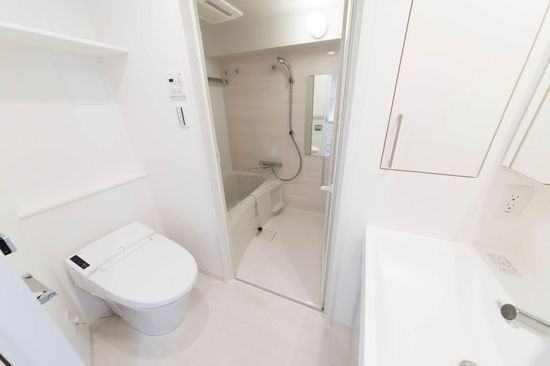 プラウドフラット浅草雷門の浴室