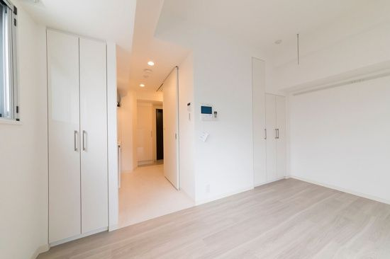 プラウドフラット浅草雷門の居間・リビング