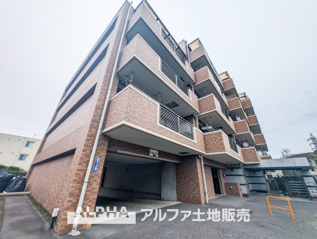 グリーンビレッジ拝島の外観