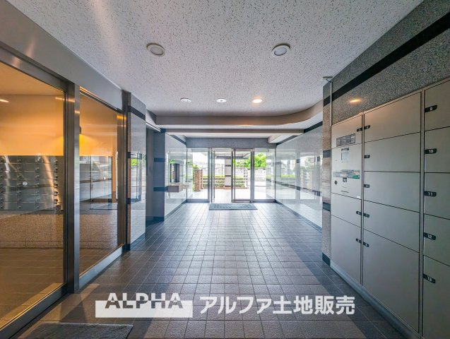 グリーンビレッジ拝島のエントランス