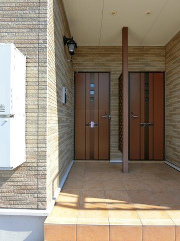 リュミエール・デュ・ソレイユＡの玄関