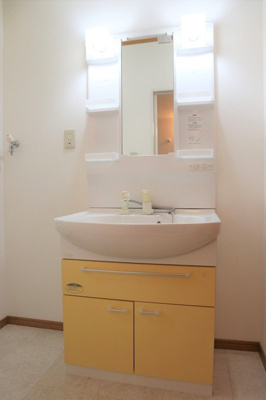 【洗面所】 | プロニティヴィラＢ | 使いやすい洗面所です