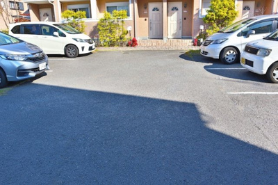 【駐車場】 | プロニティヴィラＢ | 駐車場です