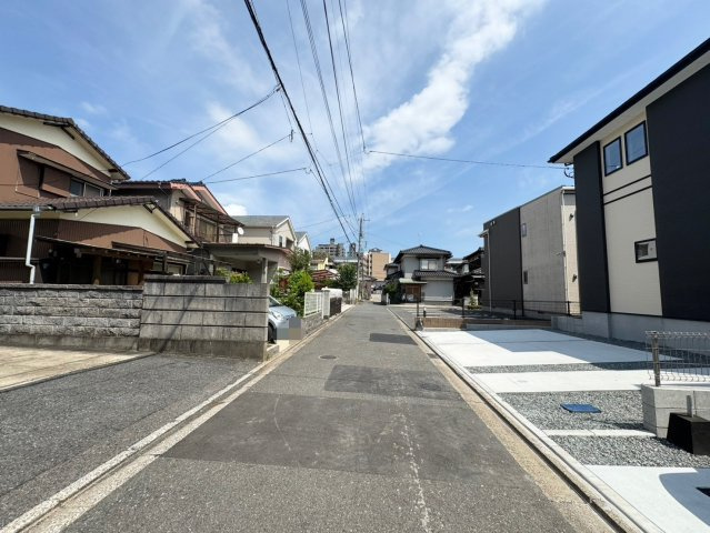 ーBloomーブルームー小倉南区北方３丁目3期　【小倉南区　新築戸建て】の前面道路含む現地写真|ーBloomーブルームー小倉南区北方３丁目3期　【小倉南区　新築戸建て】