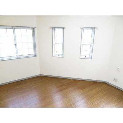 【その他】 | ホワイトハウス | 居室