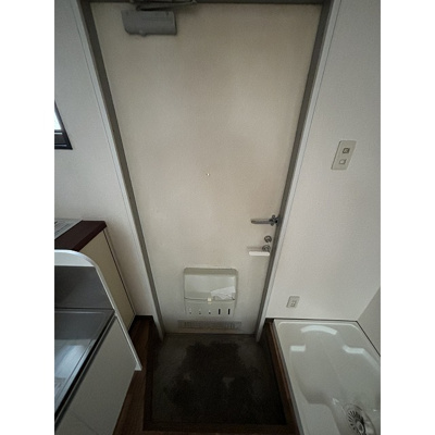 【玄関】 | ボヌール鶴瀬