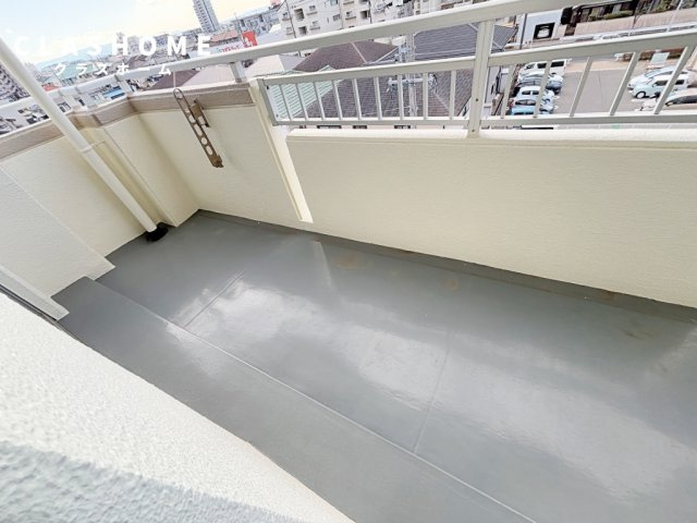 ハイツチャコ　　刈谷市近郊の賃貸はクラスホーム刈谷店のバルコニー|リフォーム中のお写真となります。