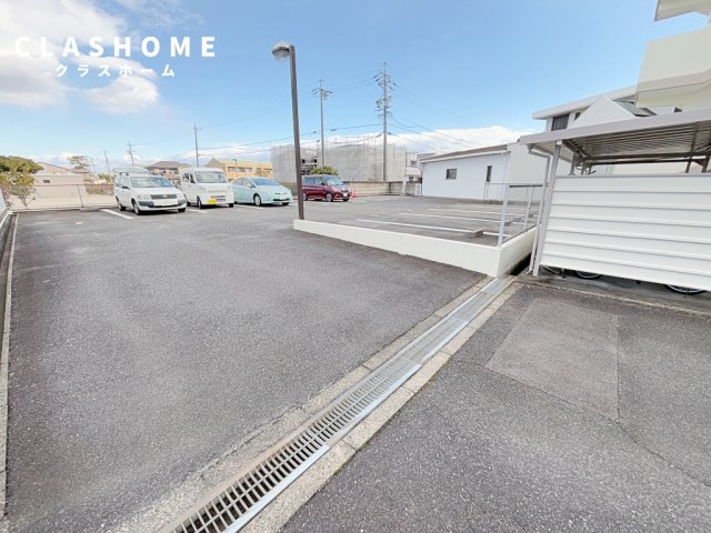 ハイツチャコ　　刈谷市近郊の賃貸はクラスホーム刈谷店の駐車場
