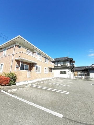 クレメント　ハウス　Ａの駐車場