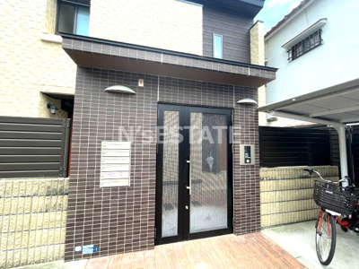 【エントランス】 | アクティークH.K